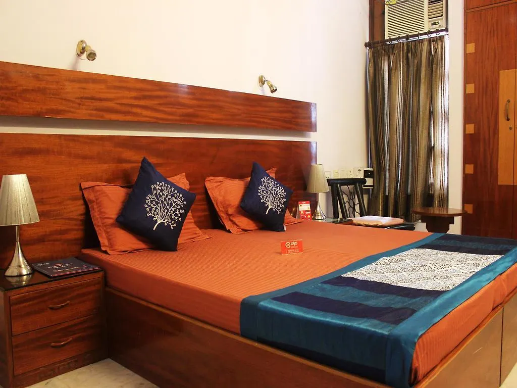 *** Hotel Oyo Rooms Udyog Vihar 2 Gurgaon Inde